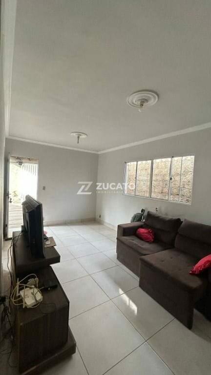 Casa à venda no Loteamento Residencial Cândida Borges: 