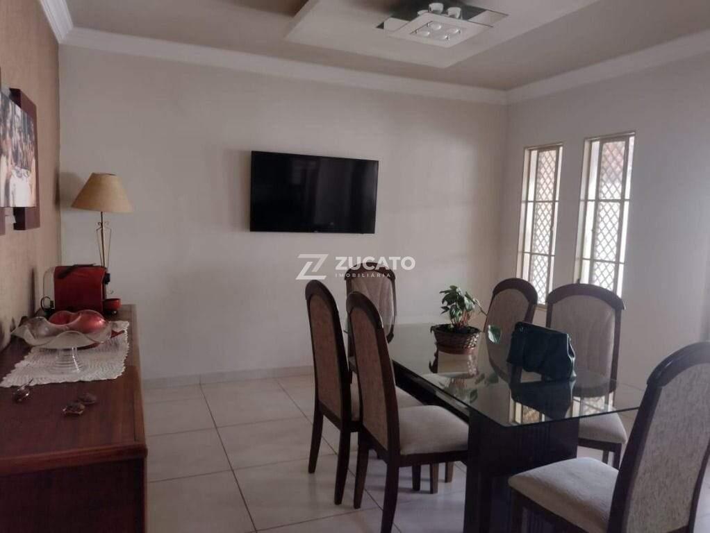 Casa à venda no Lourdes: 