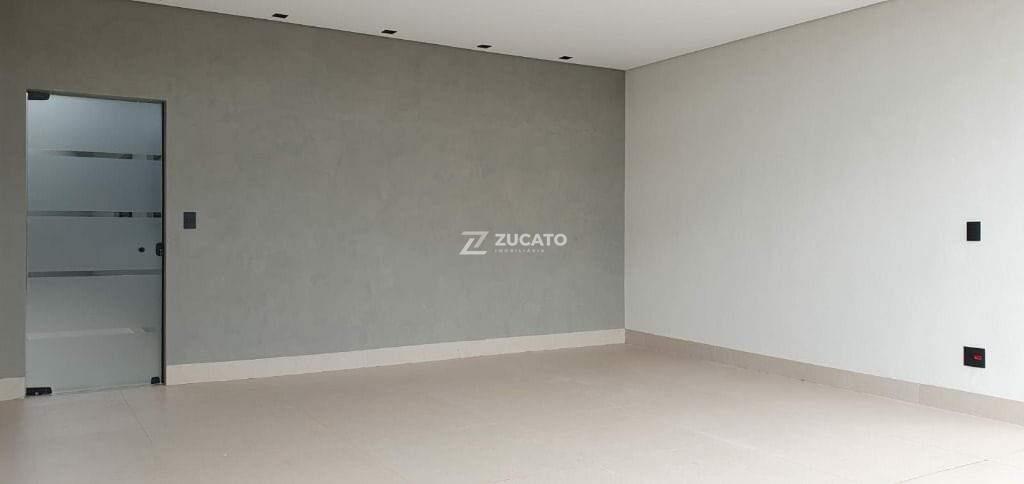 Casa à venda no Jardim Nenê Gomes: 