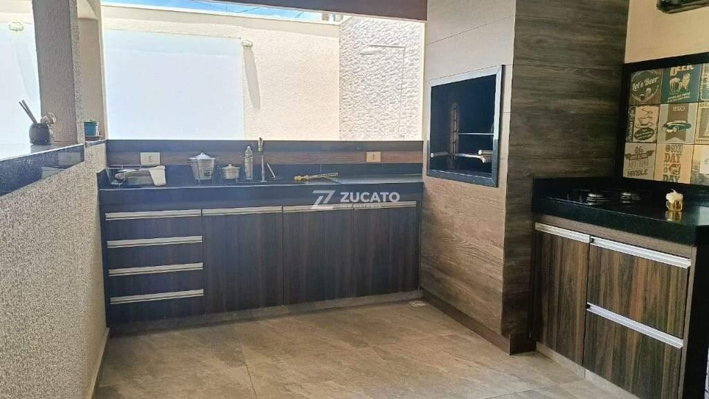 Casa à venda no Jardim Nenê Gomes: 