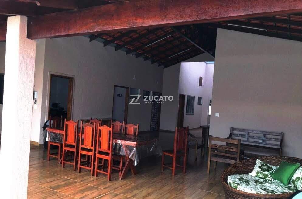 Casa à venda no Conjunto Margarida Rosa de Azevedo: 