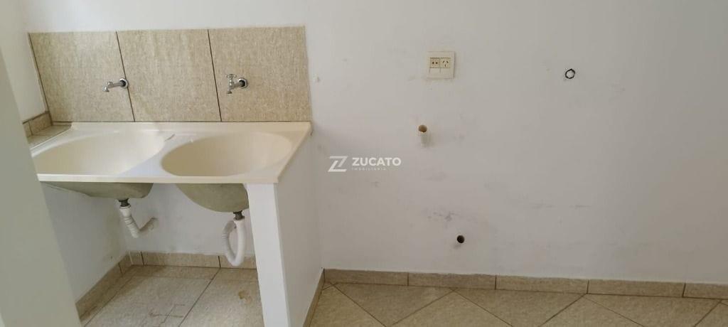 Casa à venda no Vila Militar: 