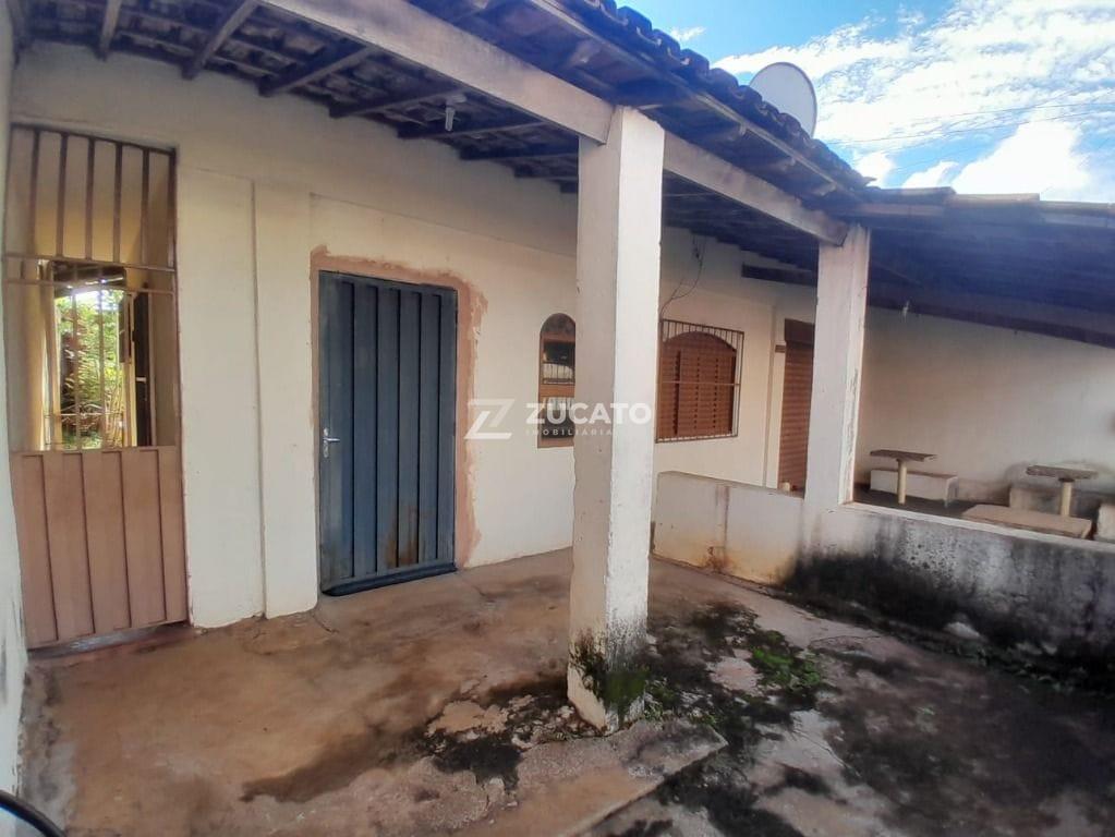 Casa à venda no Conjunto Uberaba: 