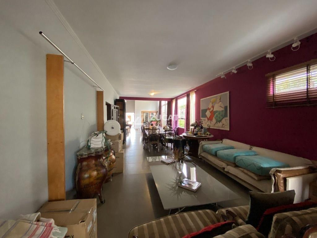 Casa à venda no Jardim do Lago: 