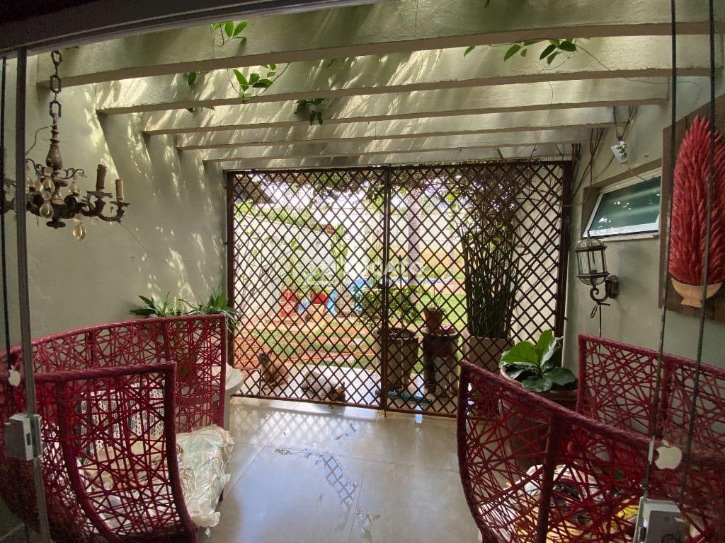 Casa à venda no Jardim do Lago: 