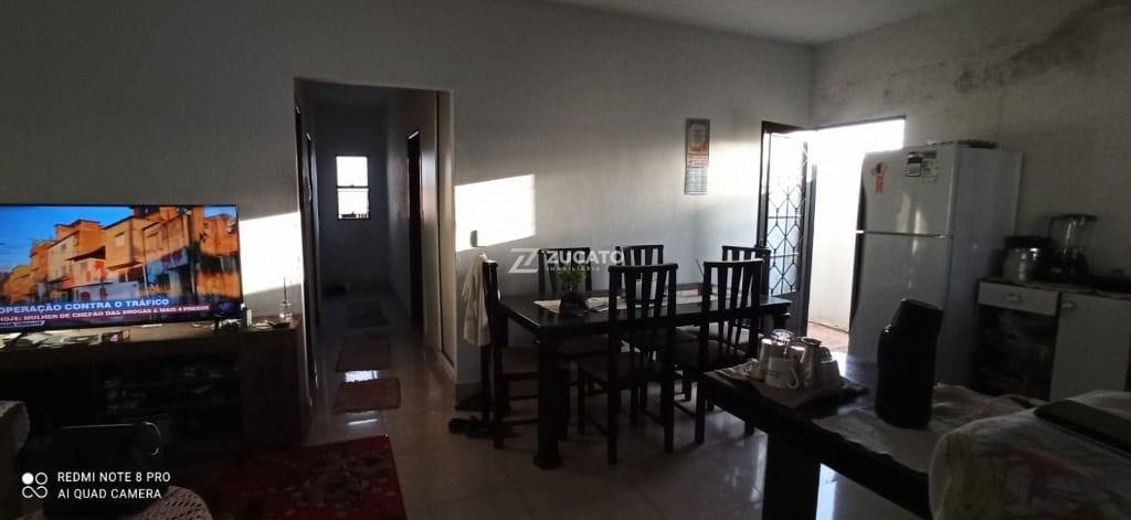 Casa à venda no Oneida Mendes II: 