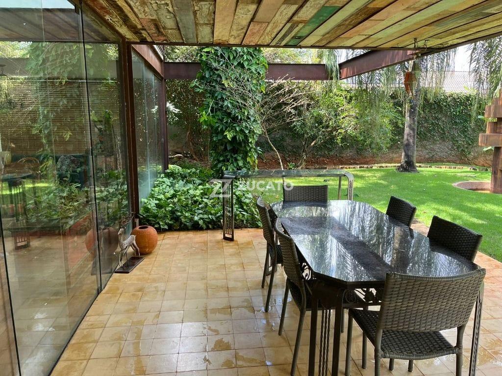 Casa à venda no Flamboyant Residencial Park: 