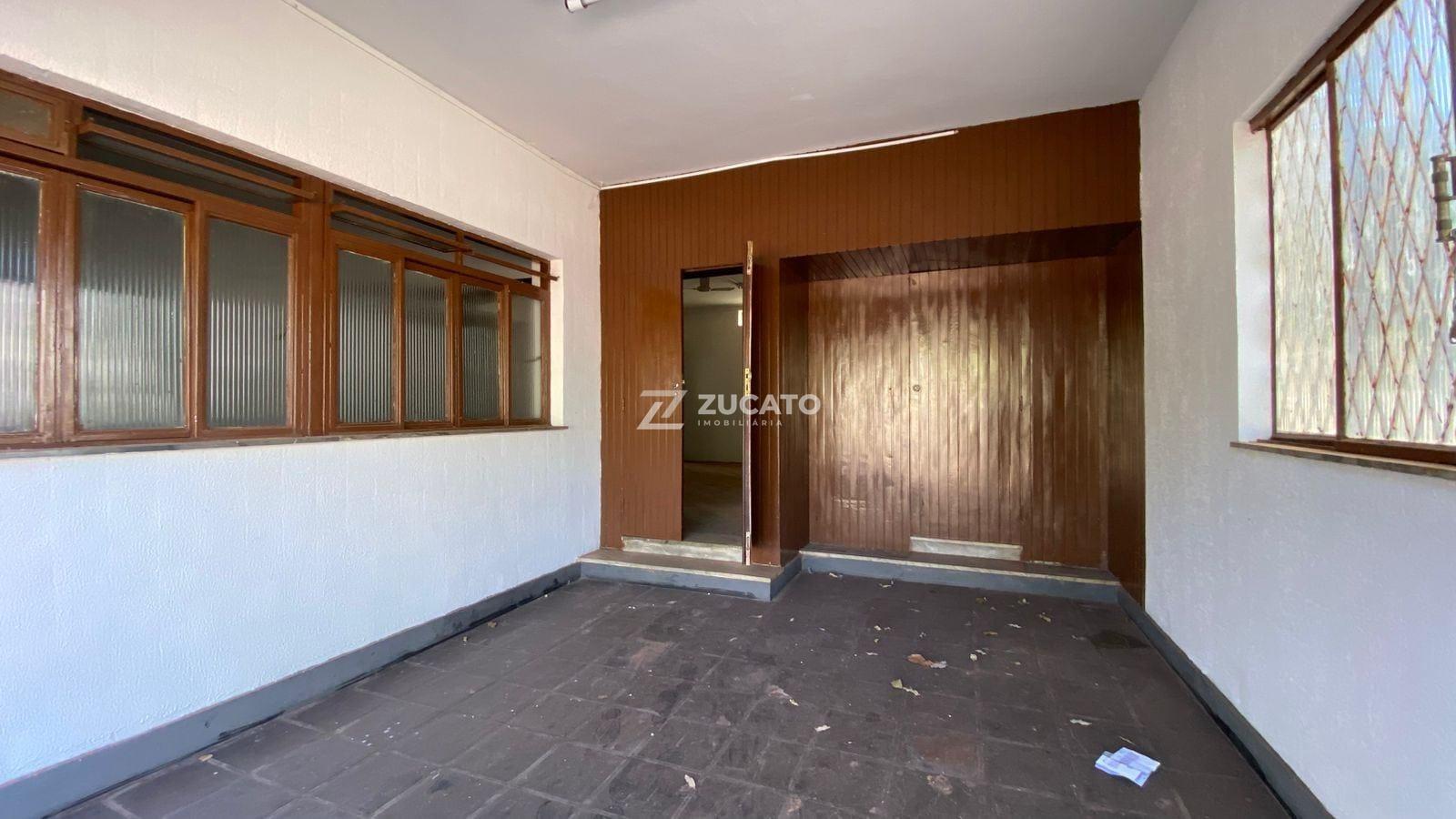 Casa à venda no Mercês: 