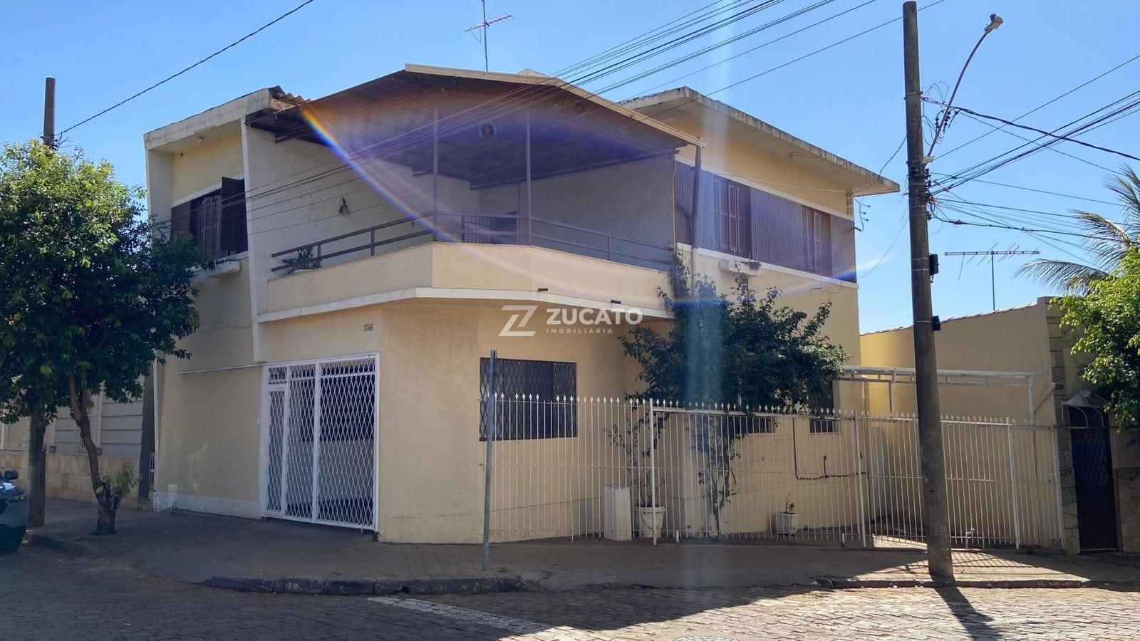 Casa à venda no Mercês: 