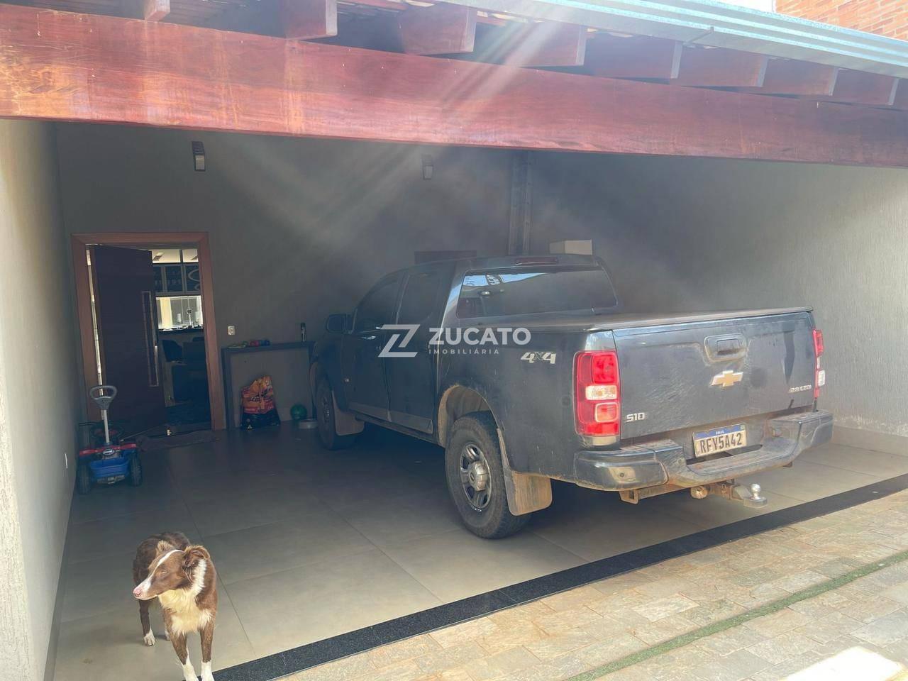 Casa à venda no Jardim do Lago: 