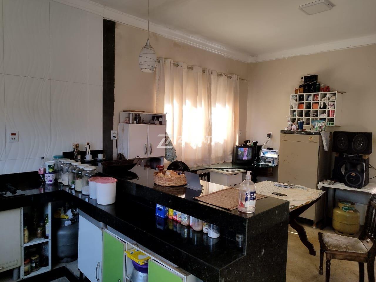 Casa à venda no Parque das Laranjeiras: 