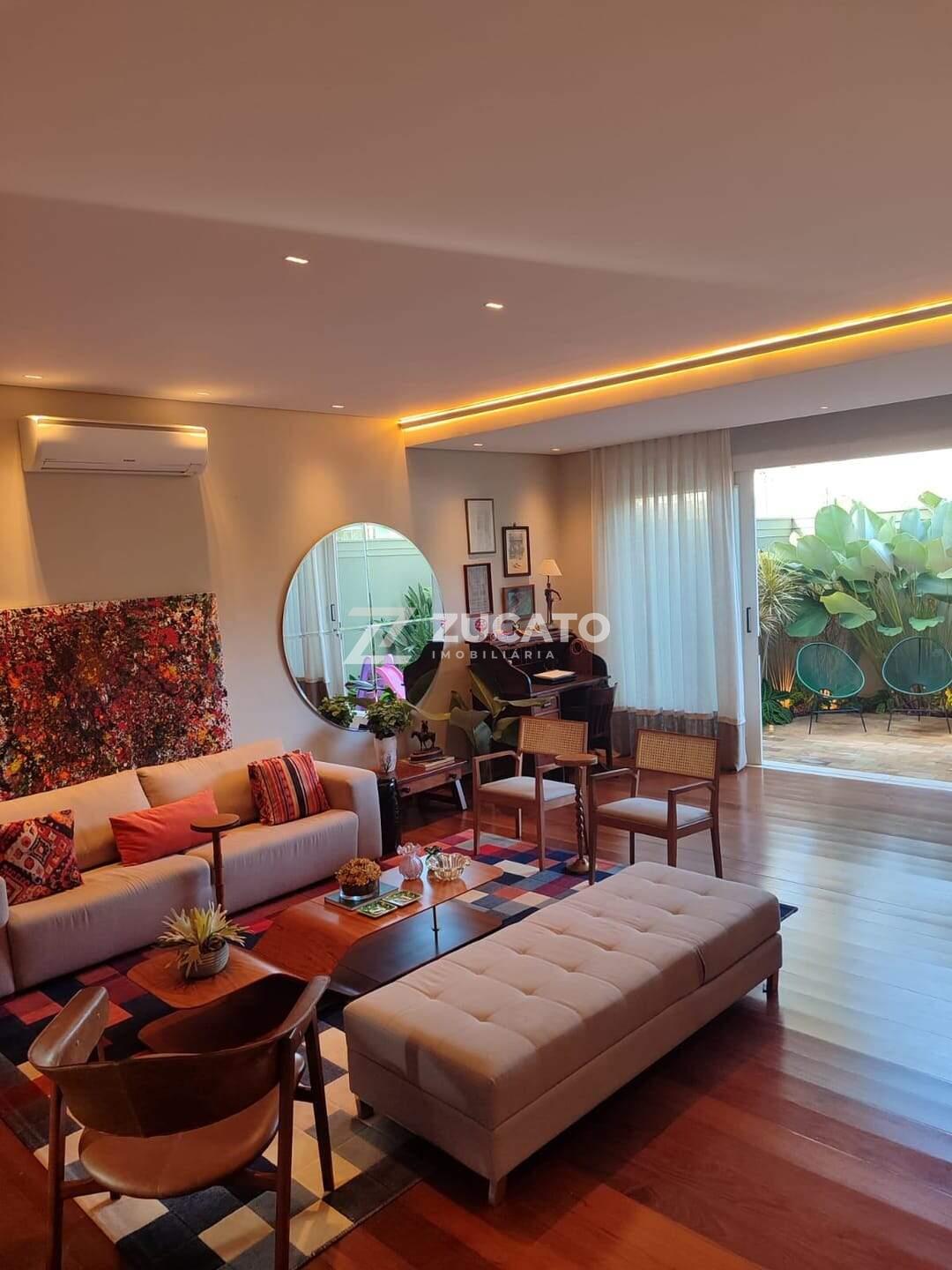 Casa à venda no Mercês: 