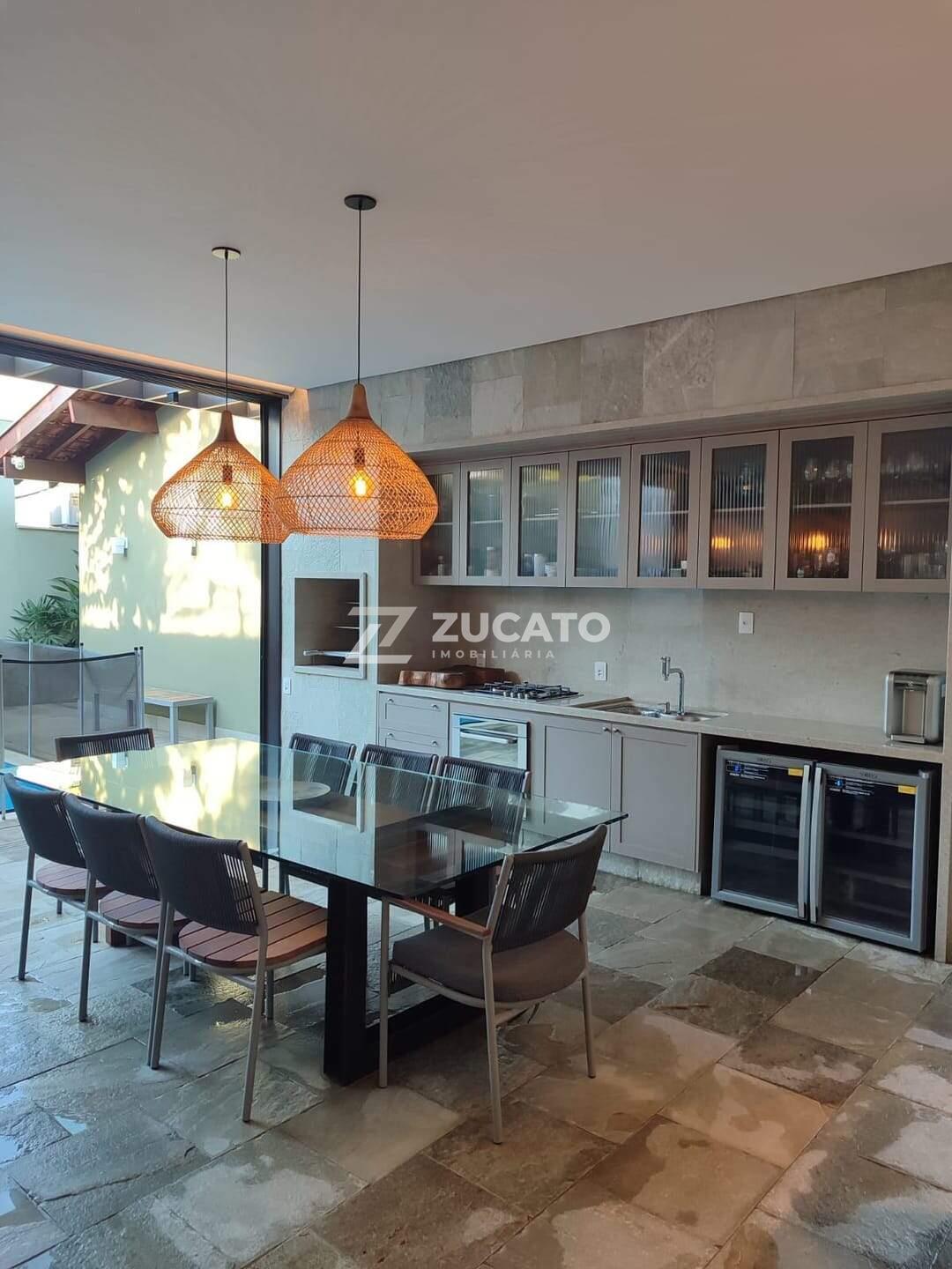 Casa à venda no Mercês: 