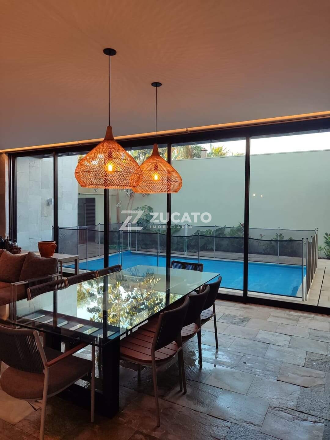 Casa à venda no Mercês: 