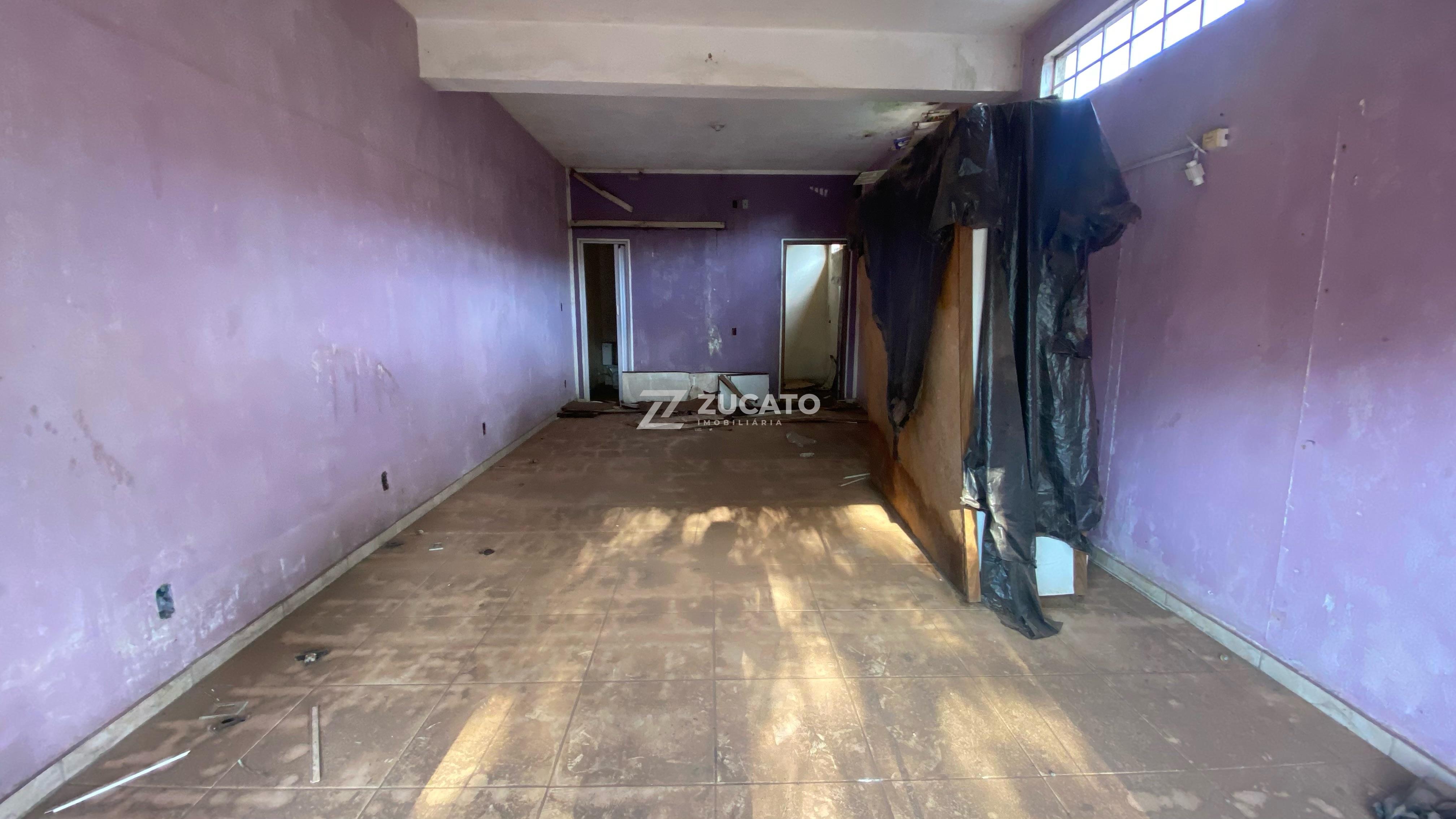 Casa à venda no Amoroso Costa: 