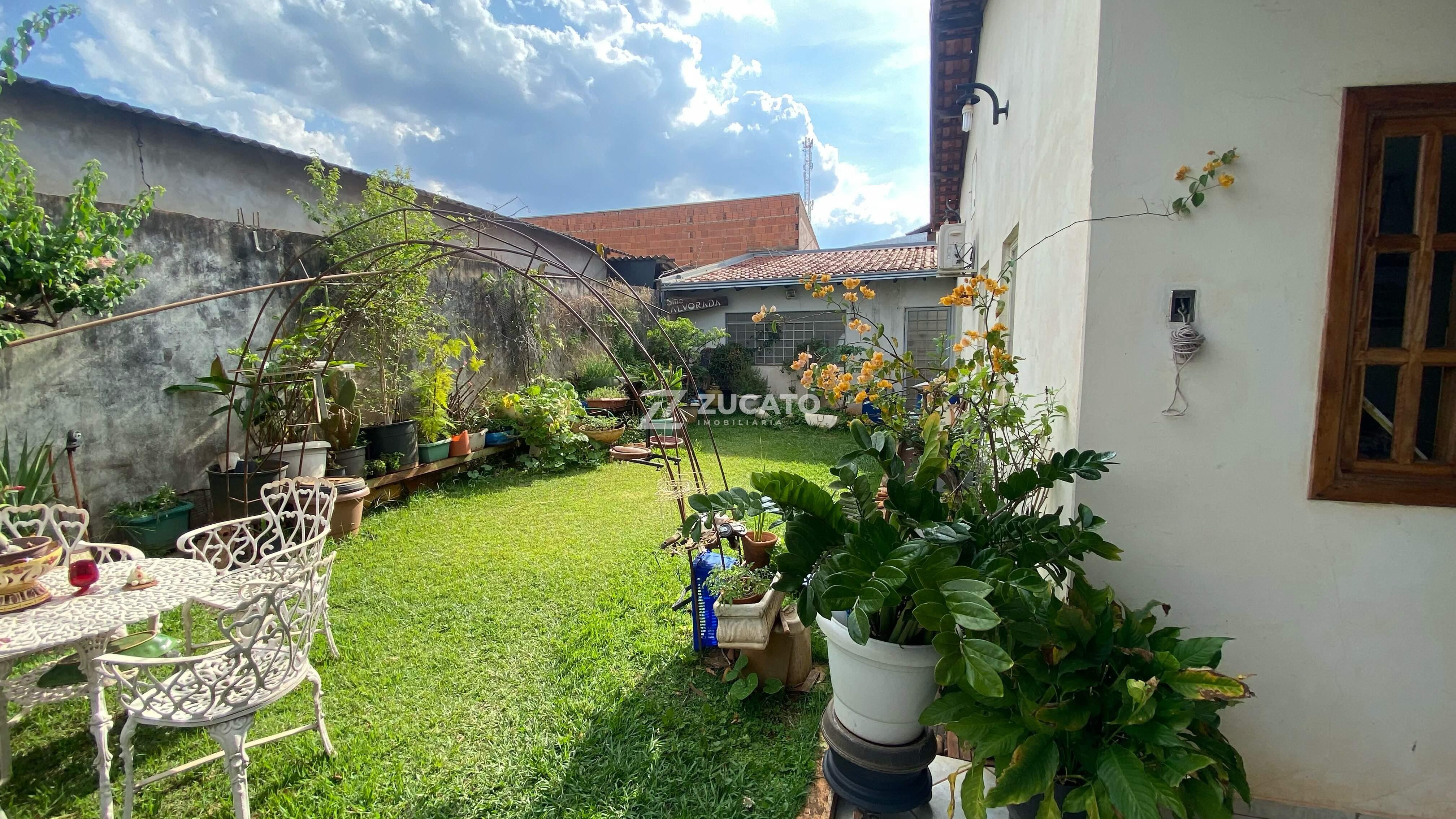 Casa à venda no Josa Bernardino I: 