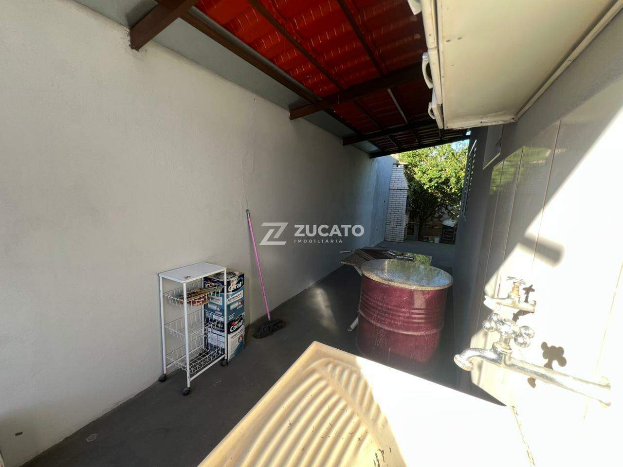 Casa à venda no Parque dos Girassóis III: 