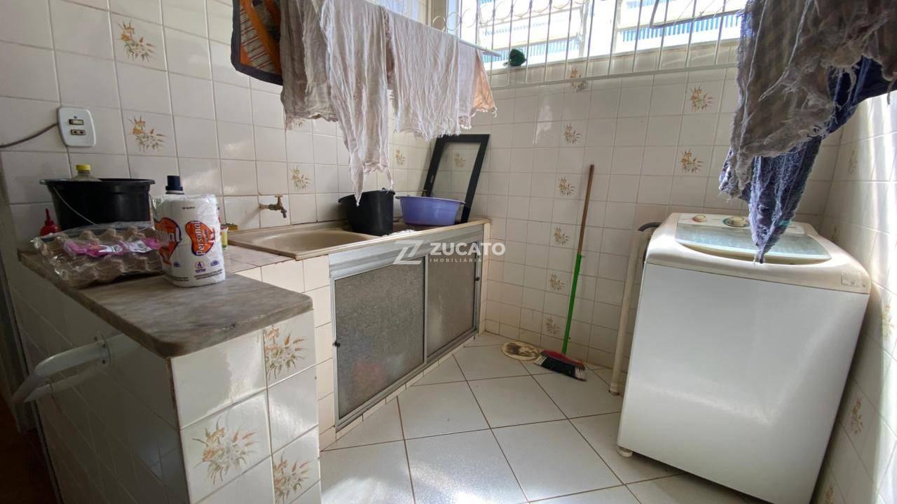 Casa à venda no Mercês: 