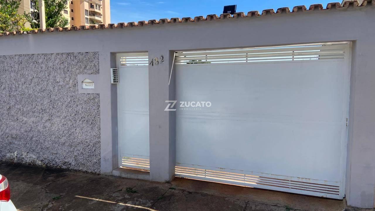 Casa à venda no Mercês: 