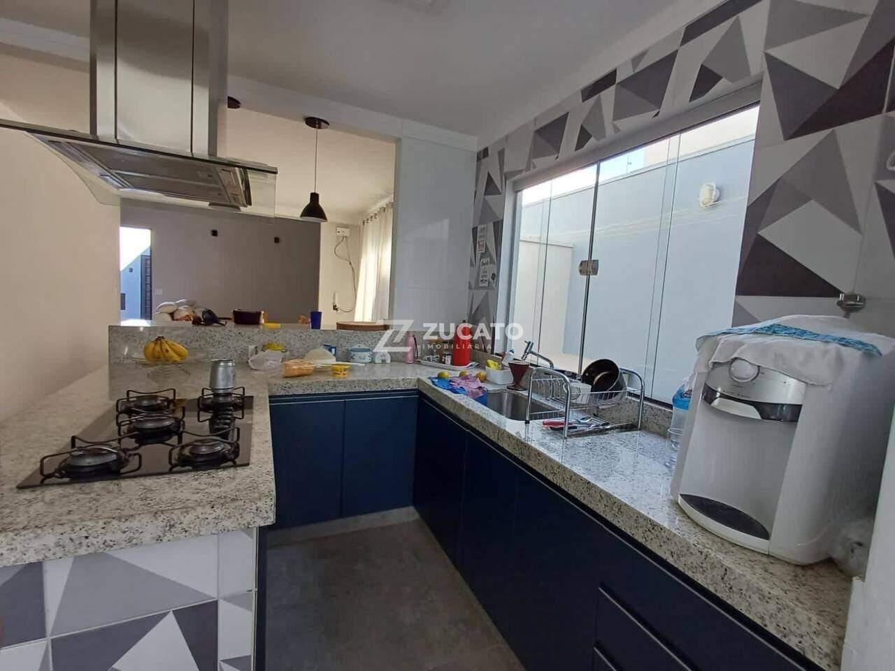 Casa à venda no Beija-Flor II: 