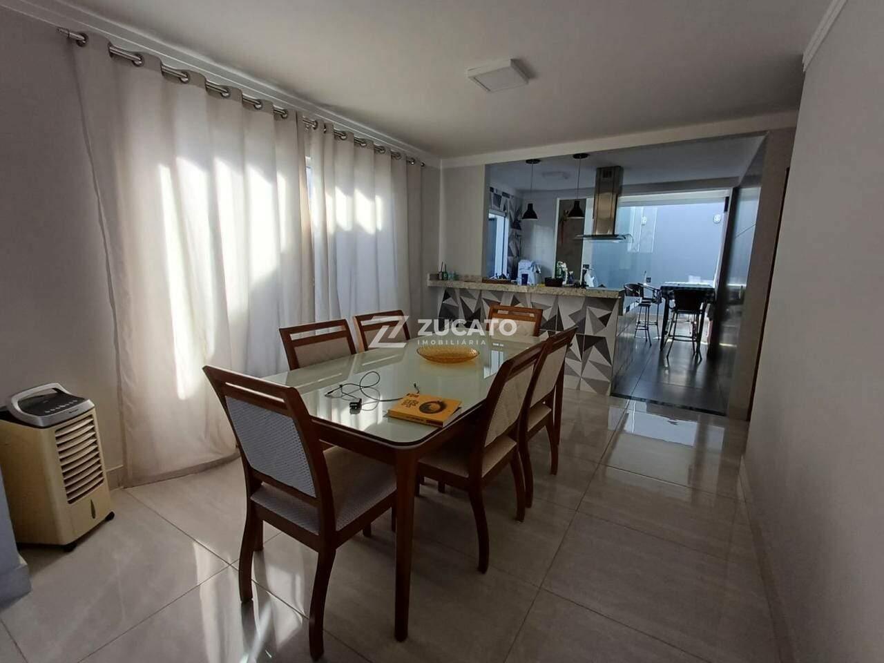 Casa à venda no Beija-Flor II: 