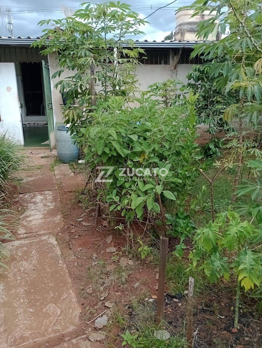 Casa à venda no Fabrício: 