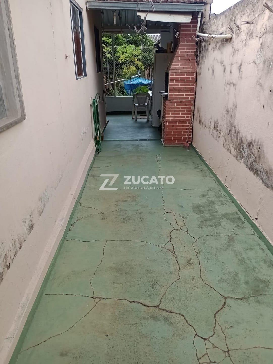 Casa à venda no Fabrício: 