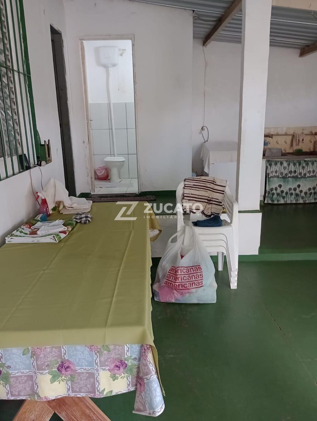 Casa à venda no Fabrício: 