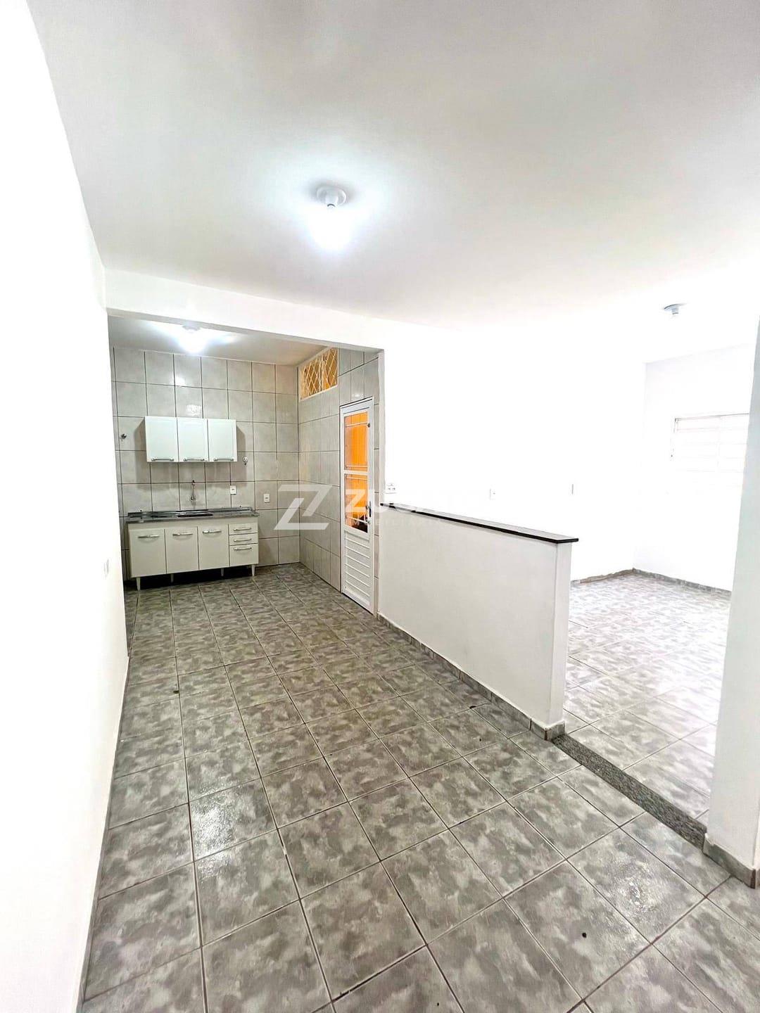 Casa à venda no Núcleo Habitacional Silvério Cartafina: 