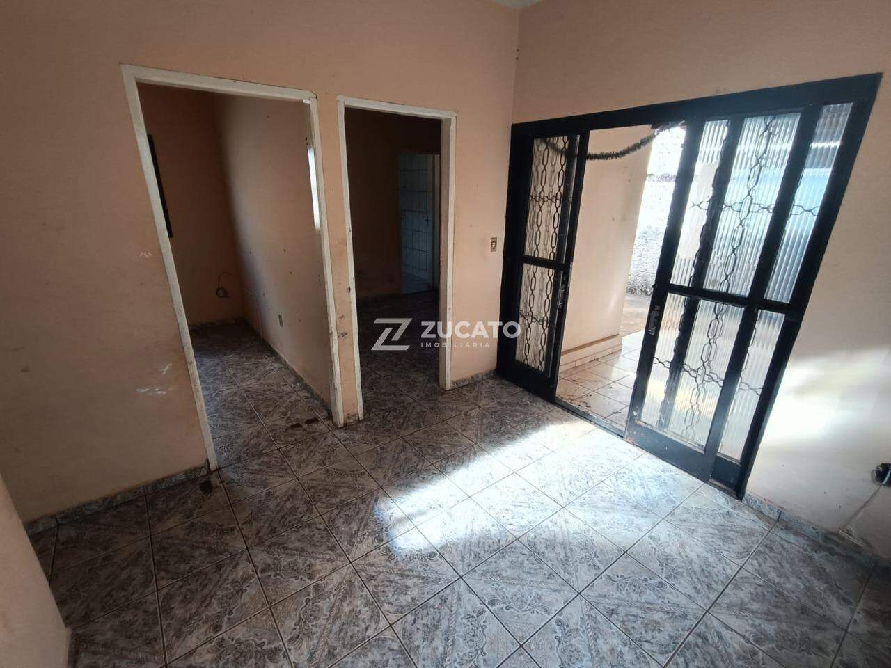 Casa à venda no Jardim Elza Amuí I: 