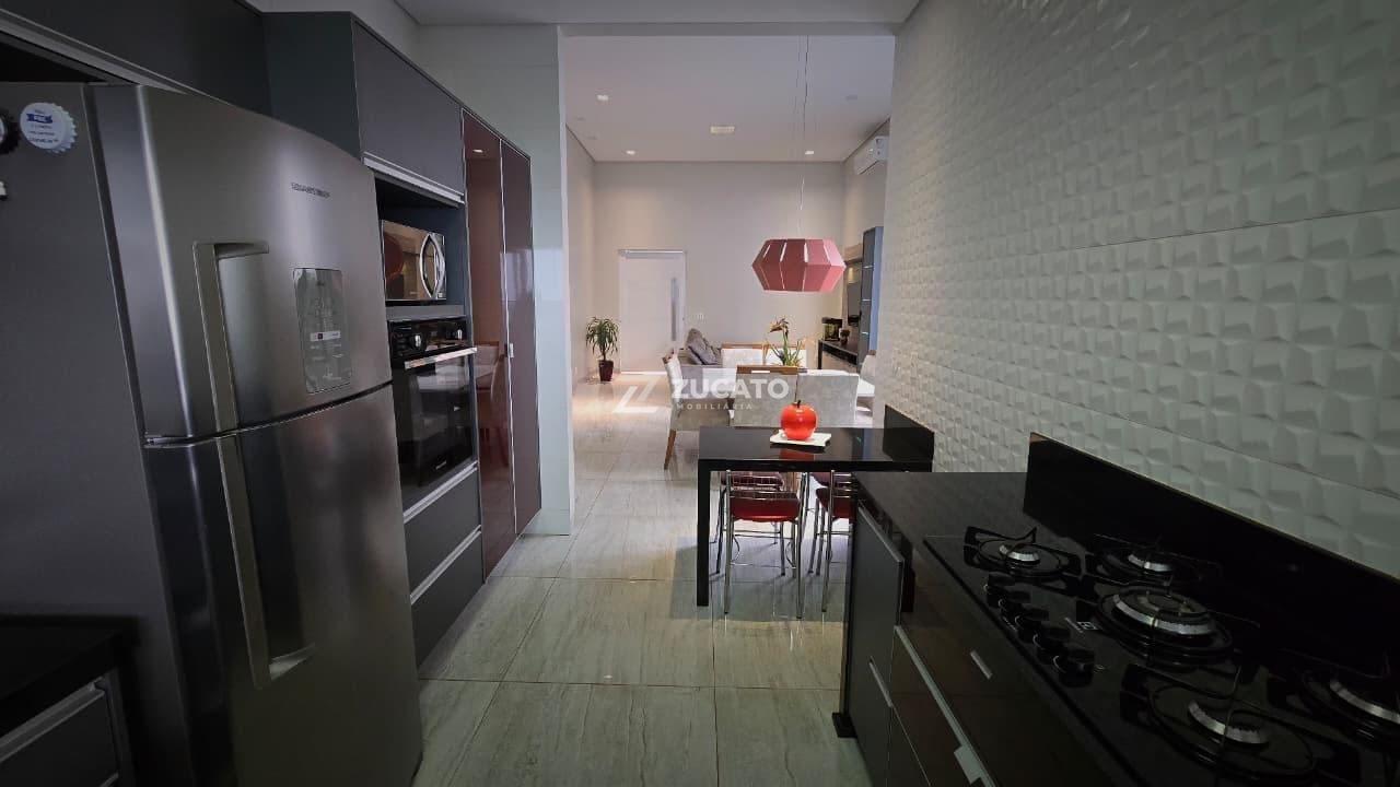 Casa à venda no Estância dos Ipês: 