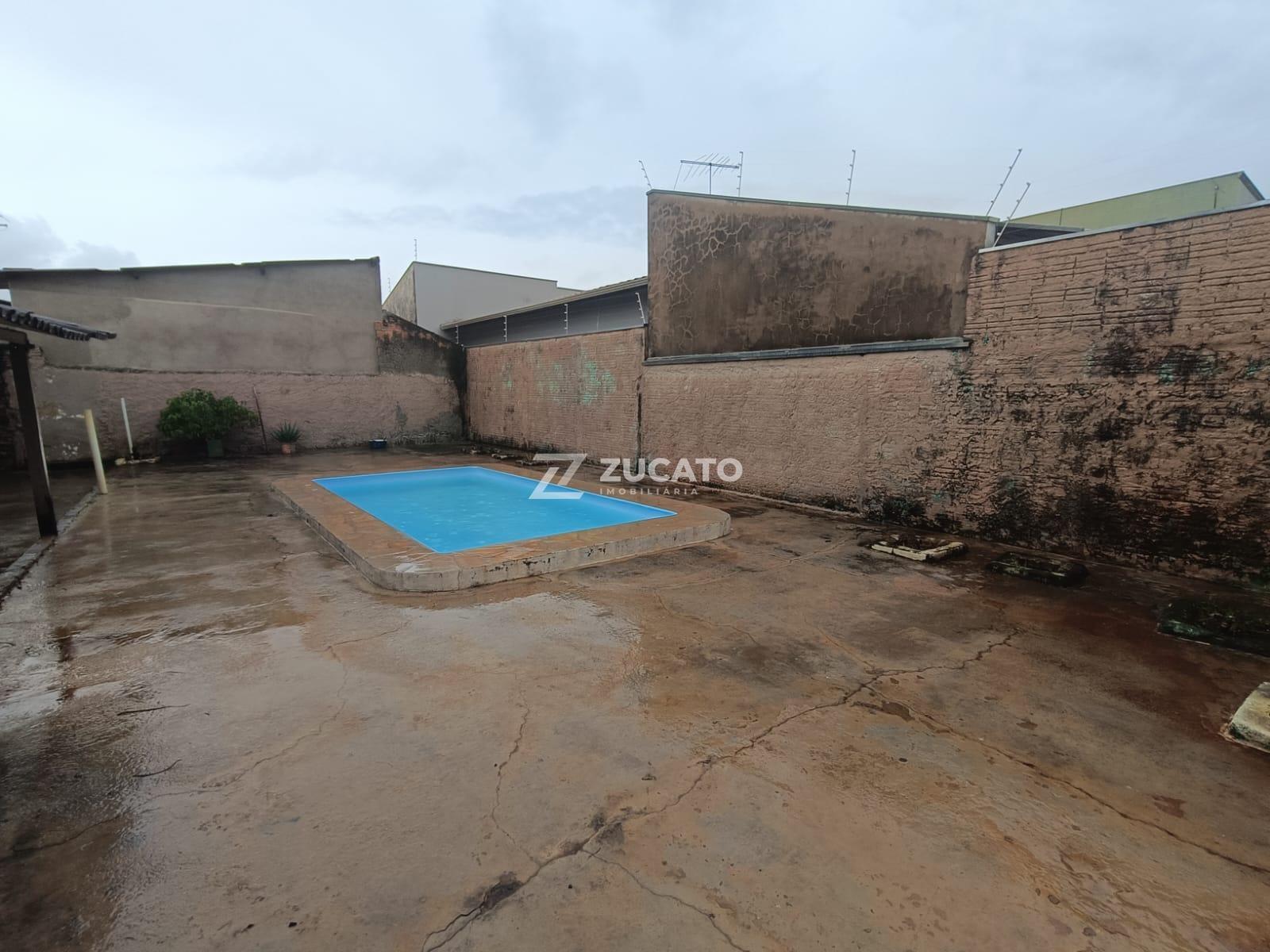 Casa à venda no Fabrício: 