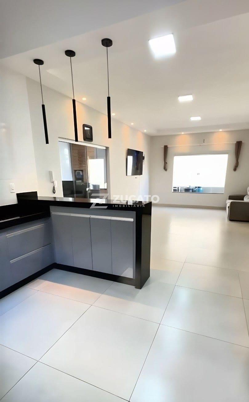 Casa à venda no Parque do Mirante: 