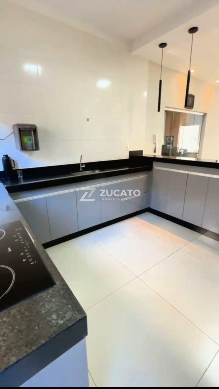 Casa à venda no Parque do Mirante: 