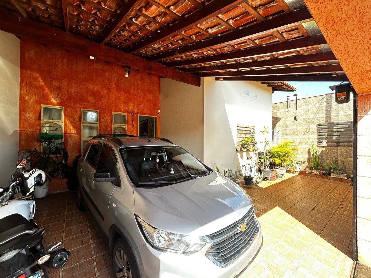 Casa à venda no Vila Militar: 