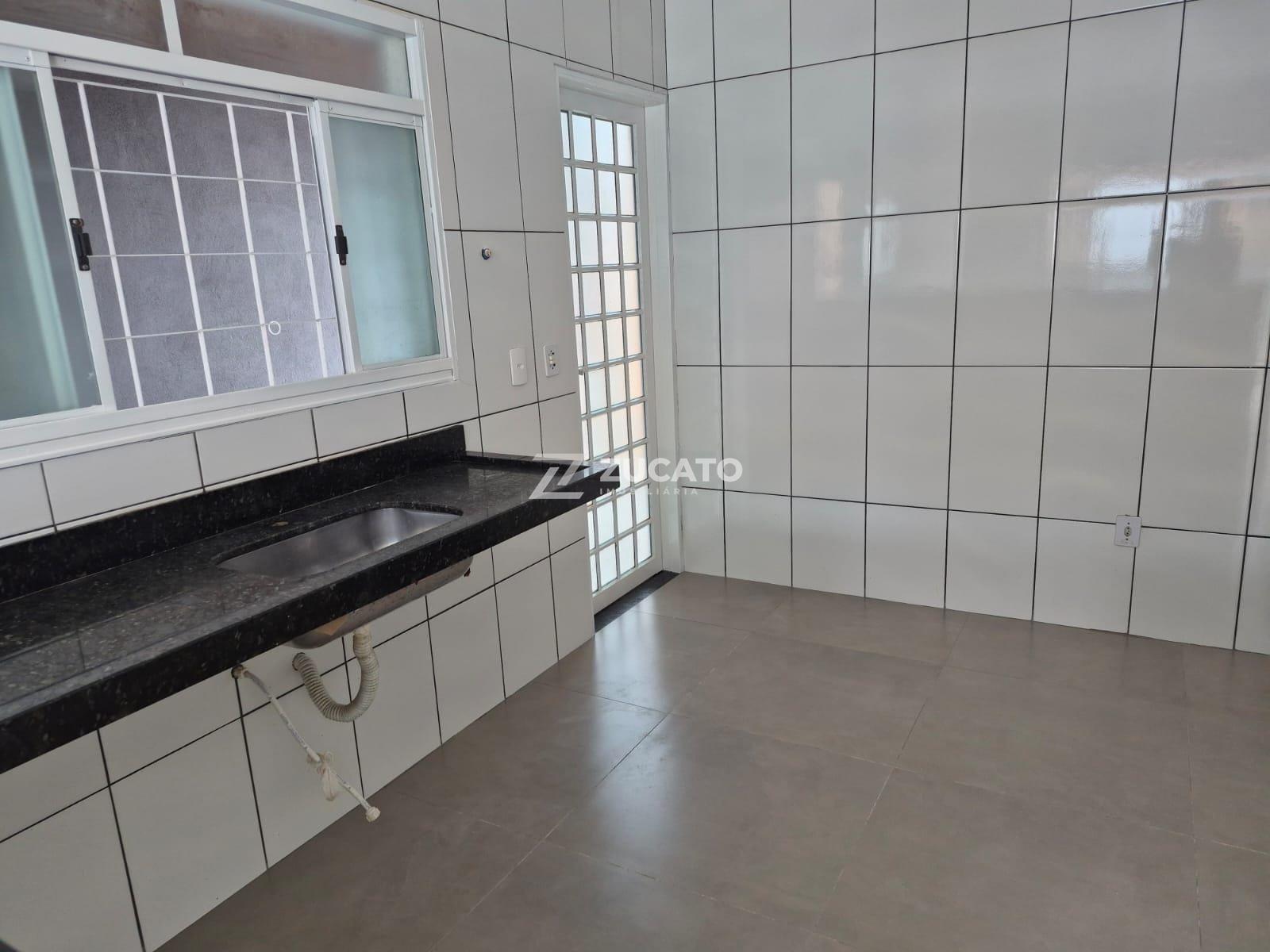 Casa à venda no Jardim Maria Alice: 