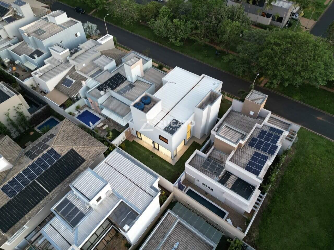 Casa à venda no Parque do Mirante: 