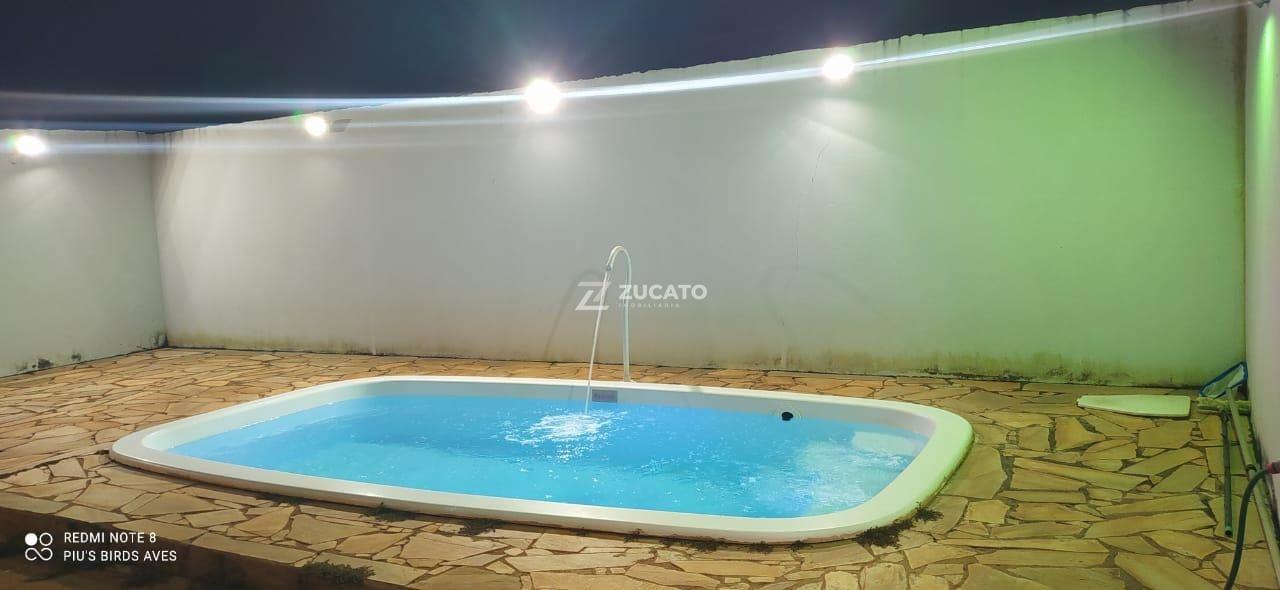 Casa à venda no Jardim Copacabana: 