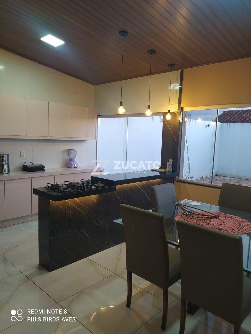 Casa à venda no Jardim Copacabana: 