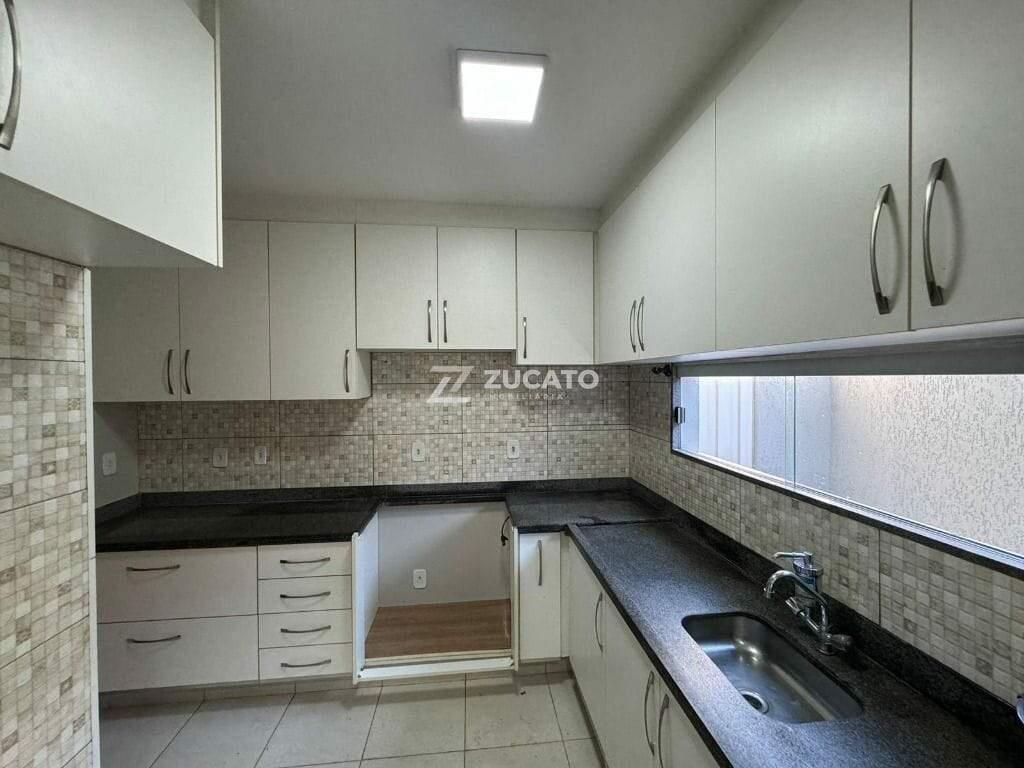 Sobrado à venda no Vila Alvorada: 