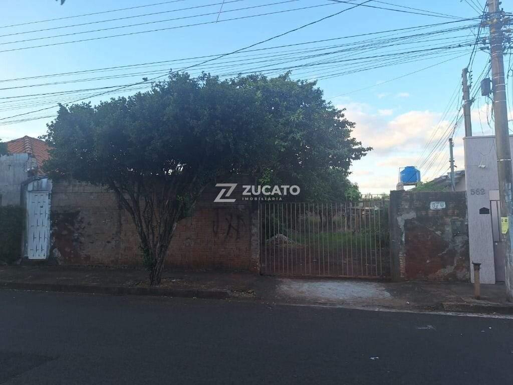 Terreno à venda no Santa Maria: 