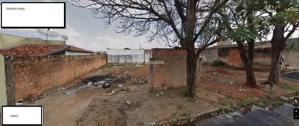 Terreno à venda no Pacaembu: 