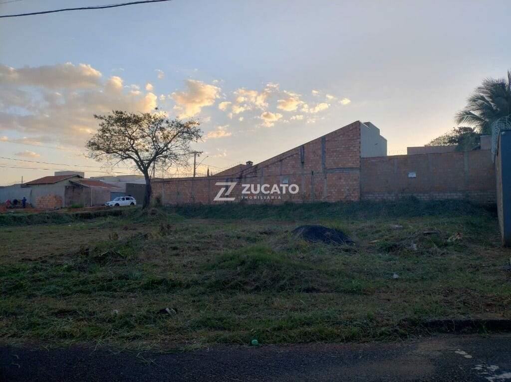 Terreno à venda no Maracanã: 