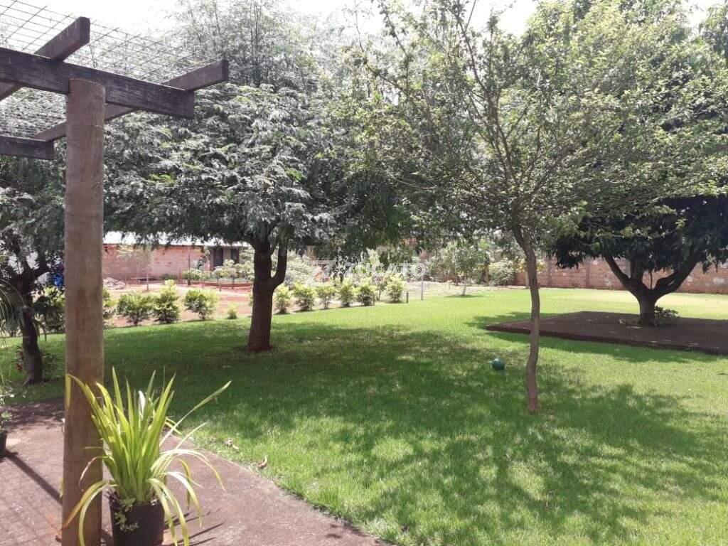 Terreno à venda no Conjunto Manoel Mendes: 