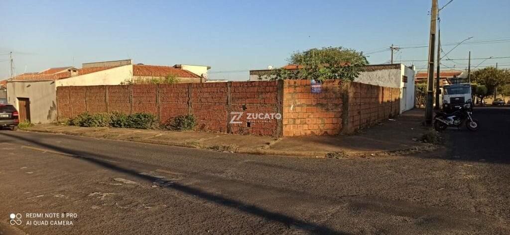 Terreno à venda no Cidade Nova: 