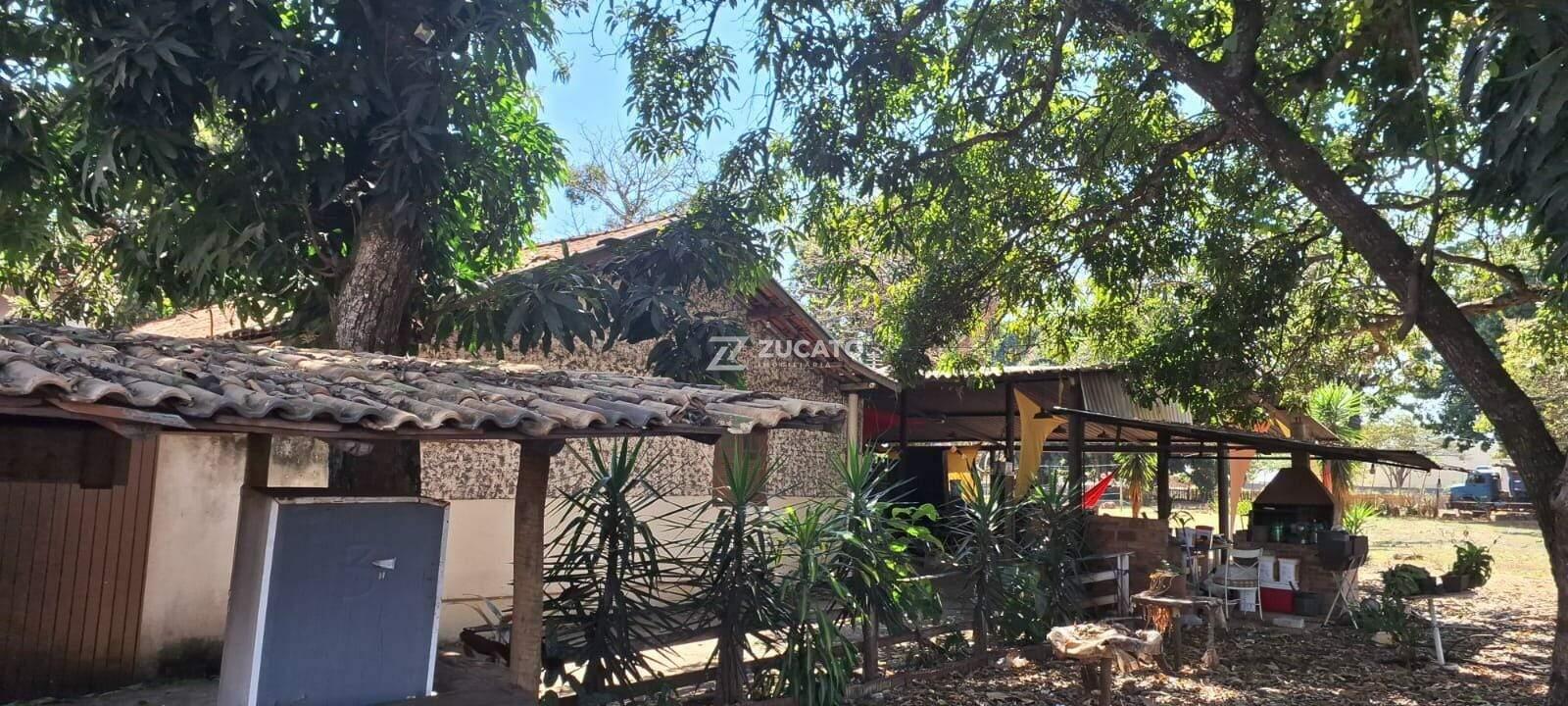 Terreno à venda no Amoroso Costa: 