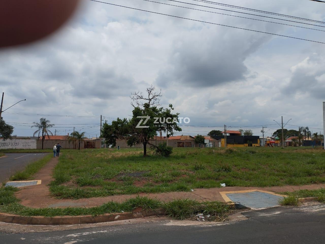 Terreno à venda no Parque das Américas: 