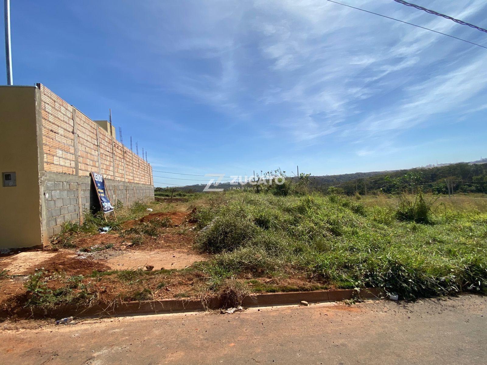 Terreno à venda no Loteamento Ilha Bela: 