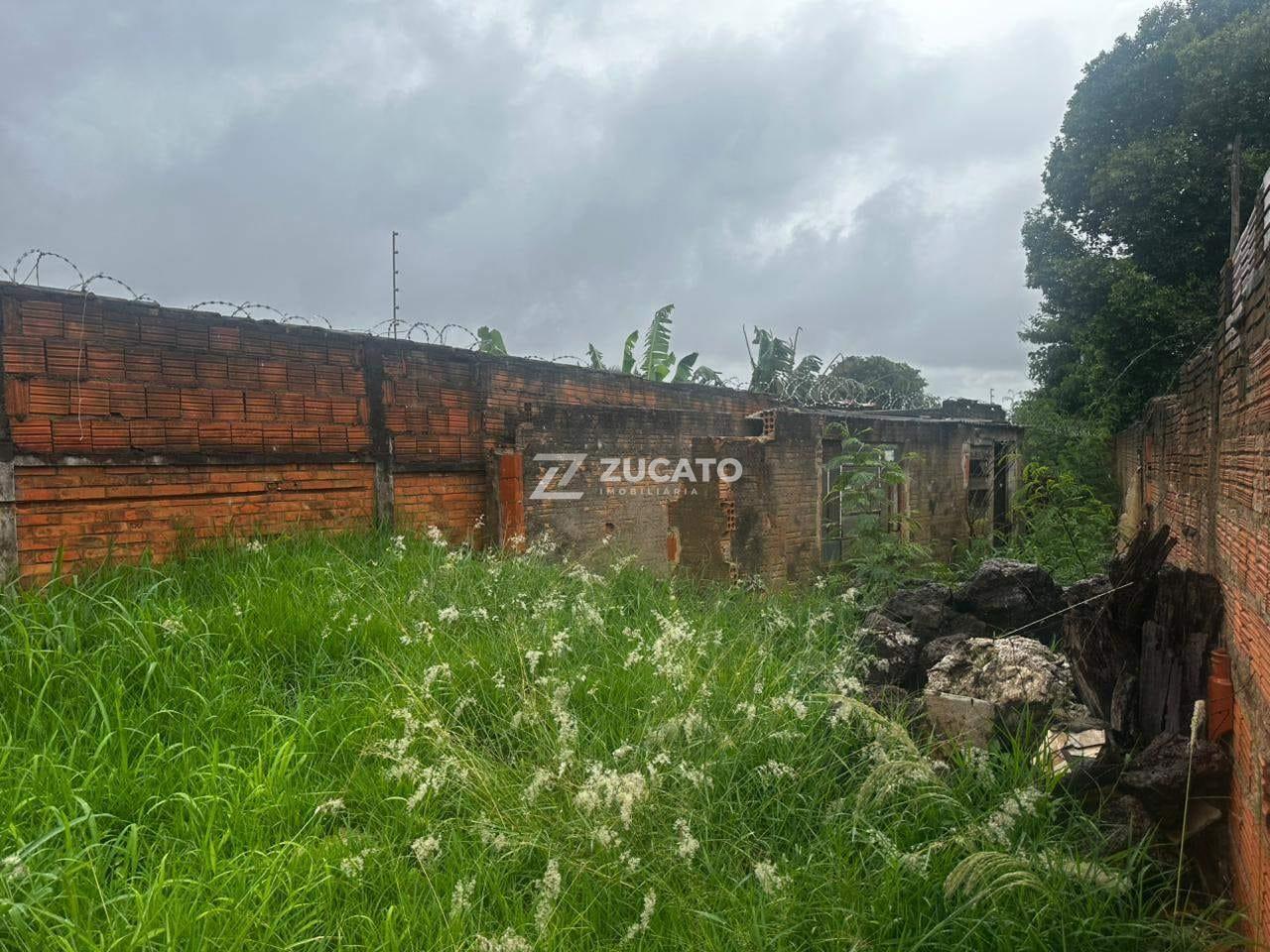 Terreno à venda no Nossa Senhora da Abadia: 