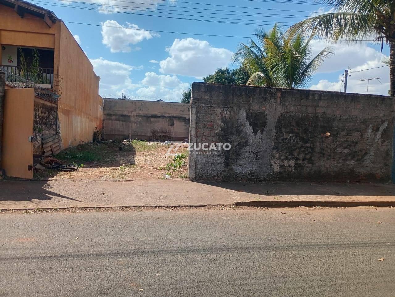 Terreno à venda no Parque das Américas: 